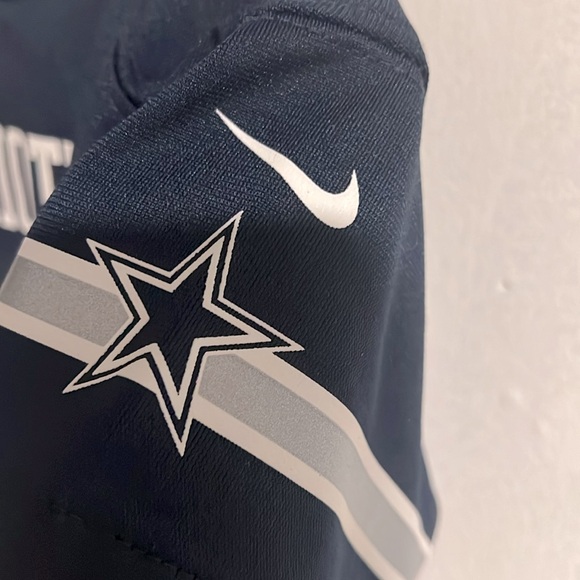 NFL Cowboys Jersey Elliot Size:18 months - Picture 7 of 7